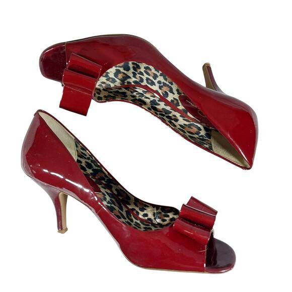 JESSICA SIMPSON! RICH RUBY RED PATENT LEATHER BOW FRONT PUMPS, HEELS! SZ 8B - Picture 7 of 10